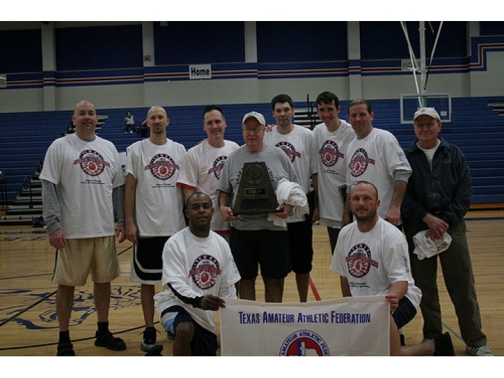 2011 T.A.A.F. State Champions - Men's 35 & Over Basketball
Harris Tire - Pasadena